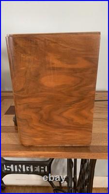 Vintage Westinghouse 675 Tube Radio