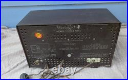 Vintage Westinghouse Bakelite Tube Radio AM/FM H-307T7 No Cracks