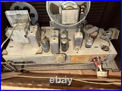 Vintage Westinghouse Classic Tube Type Radio Original Working (See Video)