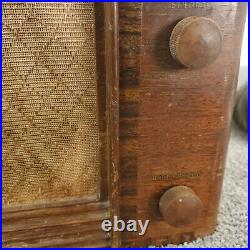 Vintage Westinghouse H-130 Tube Radio AM Wooden Tabletop Tested Works