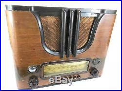 Vintage Westinghouse Radio Model WR-264 Wood Cabinet 1938- 3 Bands Tuning Eye