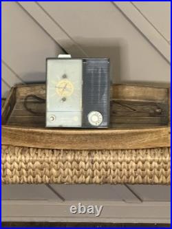 Vintage Westinghouse Space Maker Clock Radio H218L6 Mid Century Tube Alarm Radio