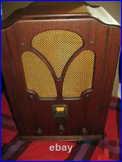 Vintage Westinghouse WR10 Tombstone table Radio-AS IS-NO SOUND
