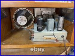 Vintage Wood Case Tube Radio Aladdin Works Great FREE SHIPPING