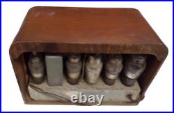 Vintage Wooden Junior Brand Radio, Probably from the 1930s