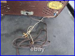 Vintage ZENITH Model 7H918 FM radio Bakelite Original Works PERFECT NICE