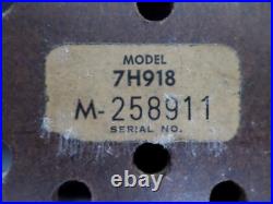 Vintage ZENITH Model 7H918 FM radio Bakelite Original Works PERFECT NICE