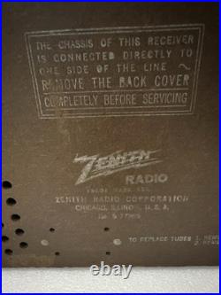 Vintage ZENITH Model H723 AM- FM radio Bakelite Working EXC Vintage ZENITH Model H723 AM- FM radio Bakelite Working EXC