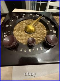 Vintage ZENITH Model H723 AM- FM radio Bakelite Working EXC Vintage ZENITH Model H723 AM- FM radio Bakelite Working EXC