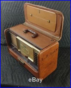 Vintage ZENITH Trans-Oceanic R-520A / URR shortwave RADIO World Receiver US-ARMY