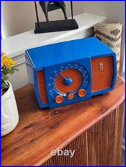 Vintage ZENITH radio Model Y723 AM FM Fully Restored and new look Tube Radio