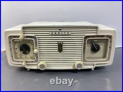Vintage Zenith 1950s Model L520W AM Tube Clock Radio Bakelite White, Works
