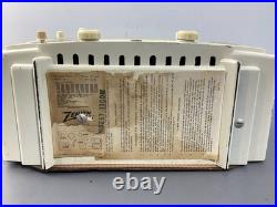 Vintage Zenith 1950s Model L520W AM Tube Clock Radio Bakelite White, Works