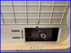 Vintage Zenith 1952 Model L522W AM Tube Clock Radio Bakelite White Telechron