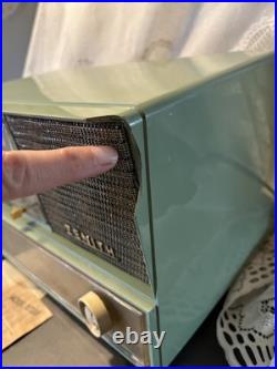 Vintage Zenith 4 Tube Clock Works Radio Static Mint Green Model B728f Vintage Zenith 4 Tube Clock Works Radio Static Mint Green Model B728f