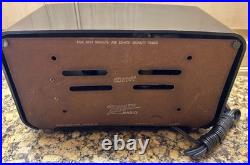 Vintage Zenith 5D810Y Black Bakelite Tube Radio AM Works Original USA