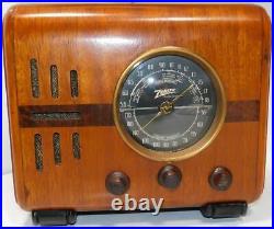 Vintage Zenith 5S218 Cube tube type BC/SW Radio