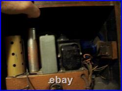 Vintage Zenith 5S218 Cube tube type Radio WORKING