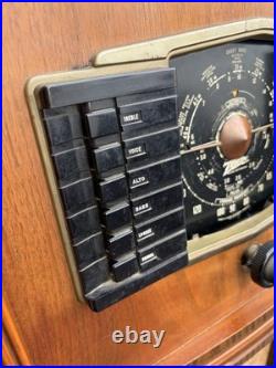 Vintage Zenith 8S661 Tube Console Radio Art Deco Long Distance Standard READ