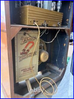 Vintage Zenith 8S661 Tube Console Radio Art Deco Long Distance Standard READ