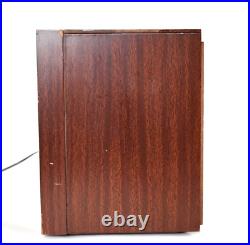 Vintage Zenith Am-fm Tube Radio Model S-46917 Wood Cabinet 49cz608 Speaker