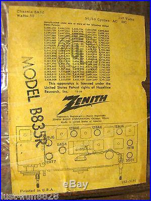 Vintage Zenith B835R High Fidelity AM / FM Tube Tabletop Radio