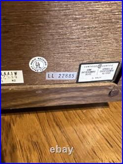 Vintage Zenith E-441W X-Tube Table AM/FM Radio #CO235361 Vintage Zenith E-441W X-Tube Table AM/FM Radio #CO235361