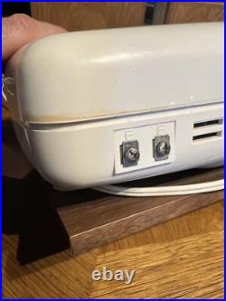 Vintage Zenith E-441W X-Tube Table AM/FM Radio #CO235361