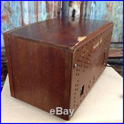 Vintage Zenith G-730 AM-FM Tube Radio Wood Cabinet Works Fine BIN E101