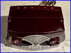 Vintage Zenith K412-R Owl Eyes Portable Tube Radio Professionally Restored and w