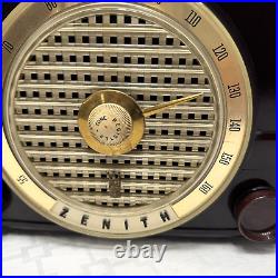 Vintage Zenith K526 Tube Radio 1953 AM Broadcast Reciever Brown Tabletop 5K04