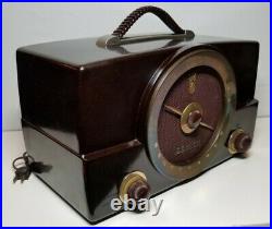 Vintage Zenith K Series AM/FM Working Radio Bakelite Tube Model H725 Walnut