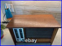 Vintage Zenith Long-Distance Tube Power Radio Model X334 Refinished