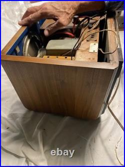 Vintage Zenith Model 5-J-217 Tube Radio WORKS GREAT! Restored Vintage Zenith Model 5-J-217 Tube Radio WORKS GREAT! Restored