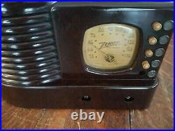Vintage Zenith Model 5-R-312 Beehive Tube Radio Perfect for Restoration