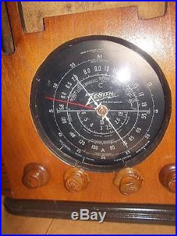 Vintage Zenith Model 5s127 Tombstone Radio