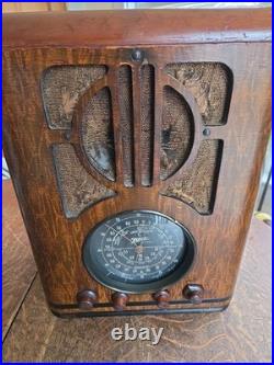 Vintage Zenith Model 6-S-229 AM/SWithPB Tombstone Tube Radio Working