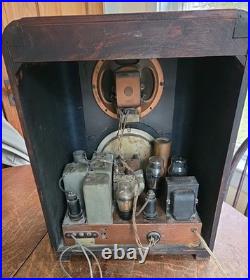 Vintage Zenith Model 6-S-229 AM/SWithPB Tombstone Tube Radio Working