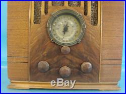 Vintage Zenith Model 807 Art Deco Wooden Knobs Tombstone Tube Radio WithCloth Cord