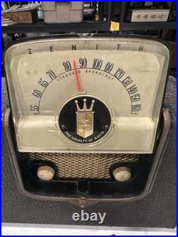 Vintage Zenith Portable Tube Radio w Original Manual Black Untested Estate