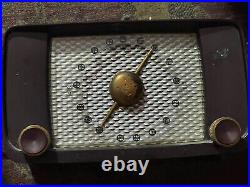 Vintage Zenith S-14888 Bakelite Tube Radio Needs Tune Up