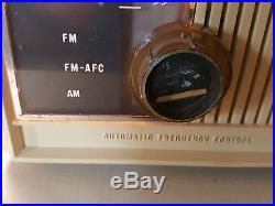 Vintage Zenith S-53557 Tube Radio Long-Distance High Fidelity Mirrored Case Rare
