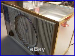 Vintage Zenith S-53557 Tube Radio Long-Distance High Fidelity Mirrored Case Rare