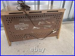 Vintage Zenith S-58040, Model K731 Mid Century Long Distance AM/FM Tube Radio