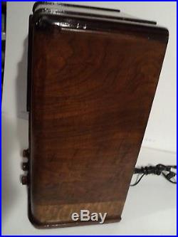 Vintage Zenith Tabletop Radio Model 5-S-29 (5S29) Tombstone Radio (1936)