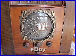 Vintage Zenith Tombstone Radio model 6-S-27
