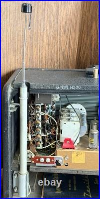 Vintage Zenith Trans-Oceanic H500 Shortwave Radio With Manual Still Works Great