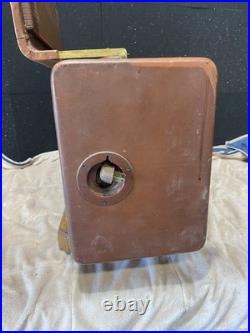 Vintage Zenith Trans-Oceanic Portable Tube Radio