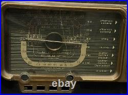 Vintage Zenith Trans-Oceanic Portable Tube Radio Model H500 for Parts or Repair