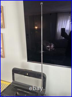 Vintage Zenith Trans Oceanic Portable Wave Magnet Tube Short Wave Radio WORKS Vintage Zenith Trans Oceanic Portable Wave Magnet Tube Short Wave Radio WORKS